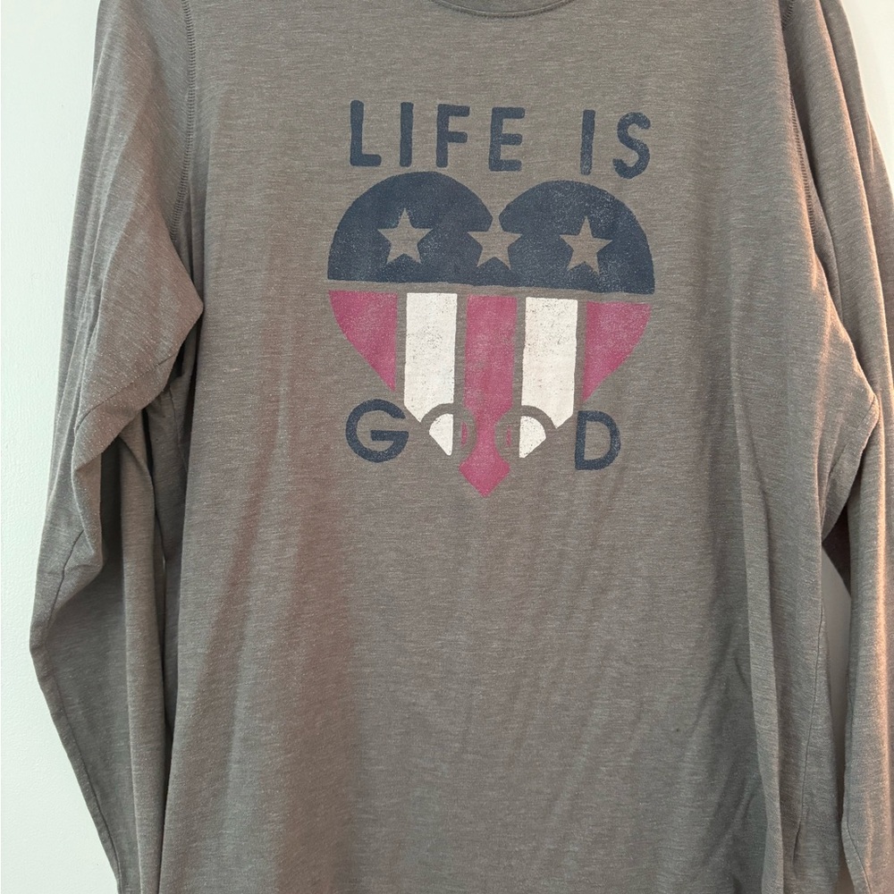 Life is Good women’s tee